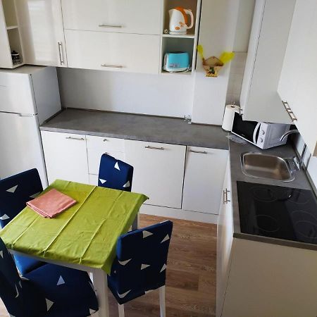 Apartments Ljerka Stara Novalja Exterior foto